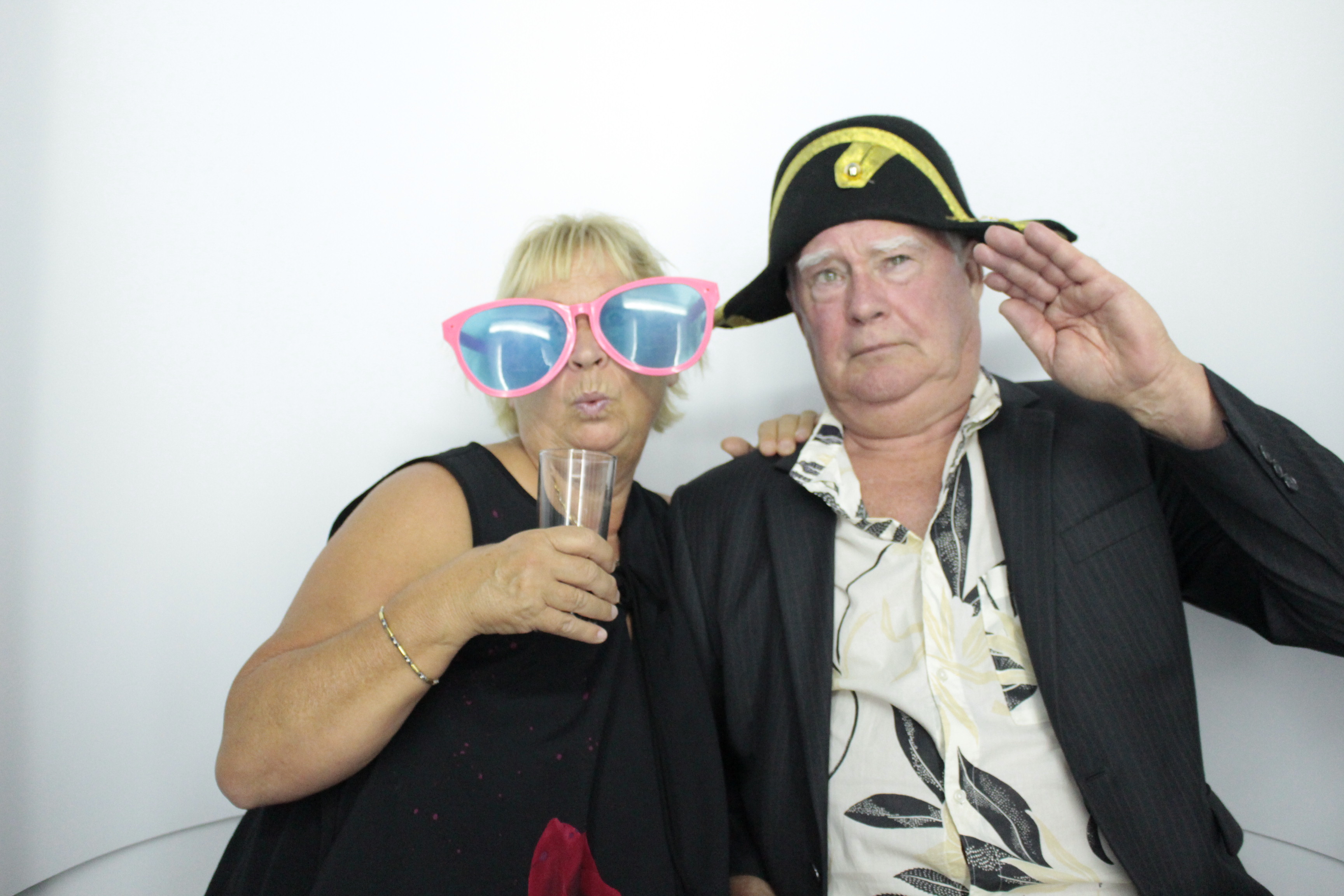 Louise & Dan's Big Day | View more photos from the event at gallery.myphotoboothexperience.co.uk/u/MyPhotoBoothExperienceLtd/Louise-Dans-Big-Day